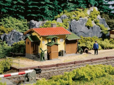 11322 Vogterhus med lamper