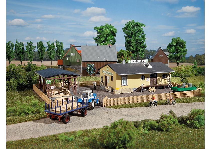 11374 Landlig handelsbygning