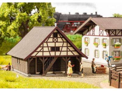 66715  Landbrugs lade