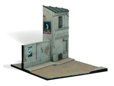 Diorama base
