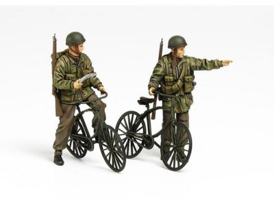 35333 British Paratroopers Set W/Bicycles