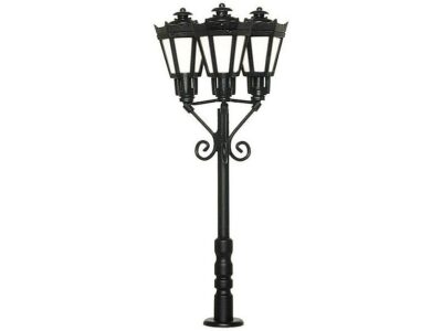 6077 3 armet parklampe