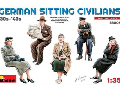 38006  German Sitting Civilians 30-40’s