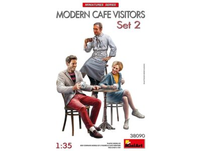 38090  Modern Cafe Visitors Set 2