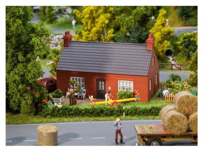 130609  Murstenhus