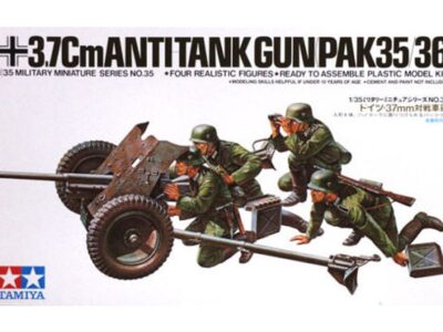 35035 3.7 cm Antitank Kanon med 4 figurer
