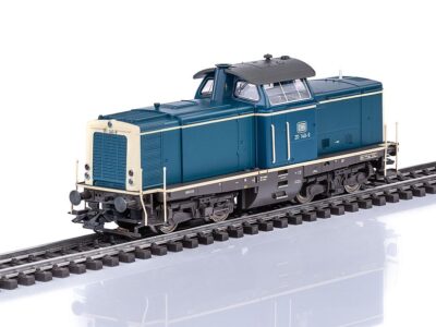 038100  Diesel lokomotiv  BR 211