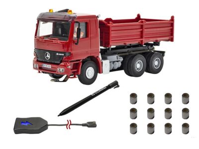 8001 MB ACTROS dumper med roterende lys
