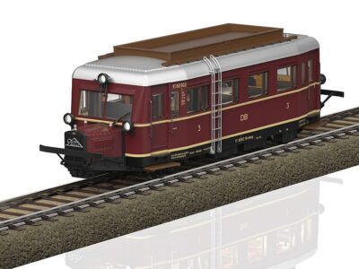 25135 Dieseltriebwagen Baureihe VT 88.9 – das “Schweineschnäuzchen”
