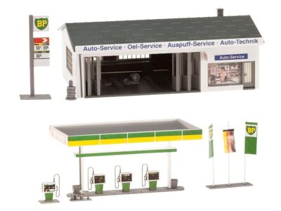 130145 Tankstation med værksted
