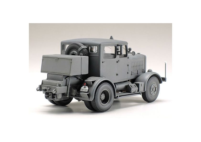 32593 German Heavy Tractor SS-100